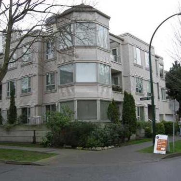 Sundial Court photo 5