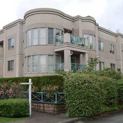 Central Park Villa photo 3
