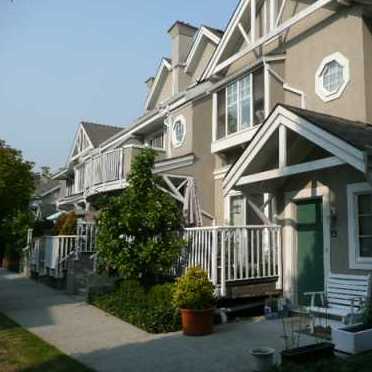 Photo 2 Hawthorne Gate photo 2