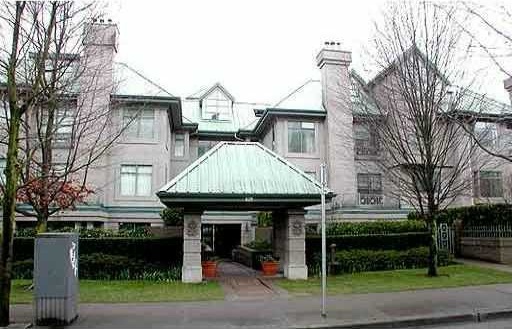 Photo 1 Connaught Gardens photo 1