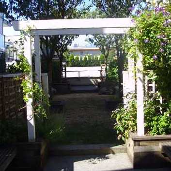 Photo 4 The Courtyards photo 4