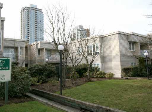 Dolphin Court photo 2