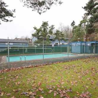 Photo 2 Rochester Park Estate photo 2
