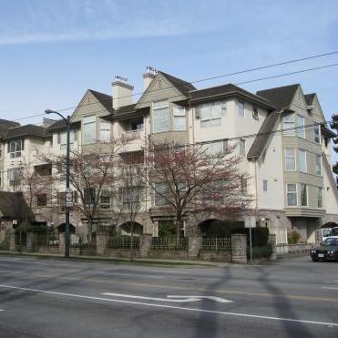 Photo 8 Bloomfield Gardens photo 8