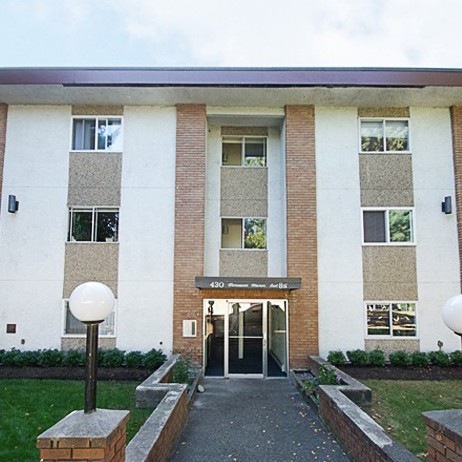 Vancouver Manor photo 4