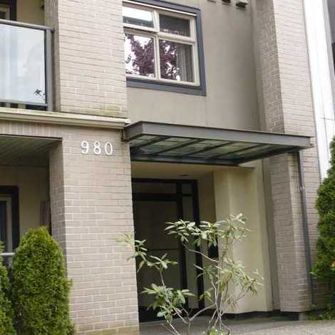 Photo 4 — click to view Oak Lane photo 4