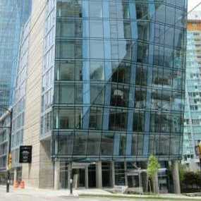 Photo 2 West Pender Place photo 2