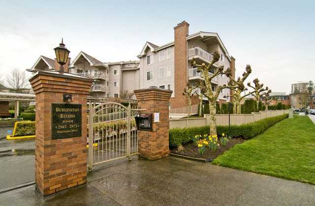 Photo 4 Burlington Estates photo 4