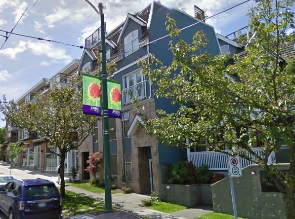 Photo 7 — click to view Dunbar Court photo 7