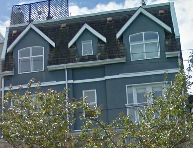 Photo 3 — click to view Dunbar Court photo 3