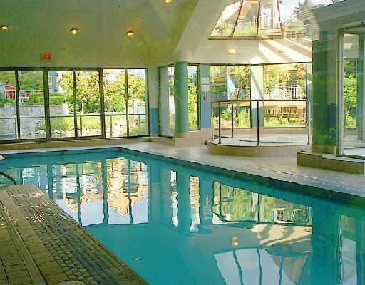 Photo 6 — click to view Lakeside Terrace photo 6