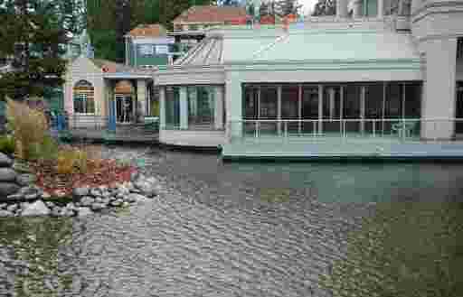 Lakeside Terrace photo 5