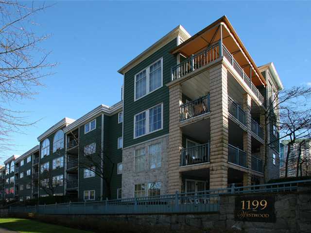 Lakeside Terrace