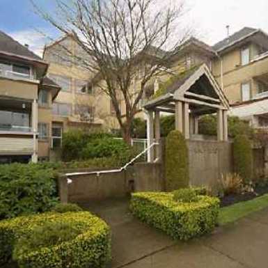 Photo 2 — click to view Heritage At Cypress photo 2