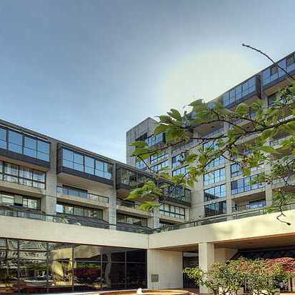 Photo 3 — click to view The Residences At 850 Burrard photo 3