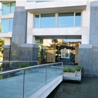 Bing Thom Blgd photo 4