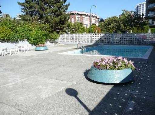 Photo 9 — click to view Balsam Court photo 9