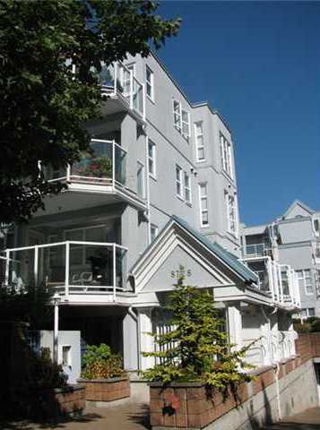 Photo 7 — click to view Riverview Court photo 7