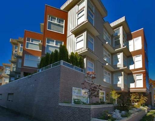 Photo 1 Hudson Mews photo 1