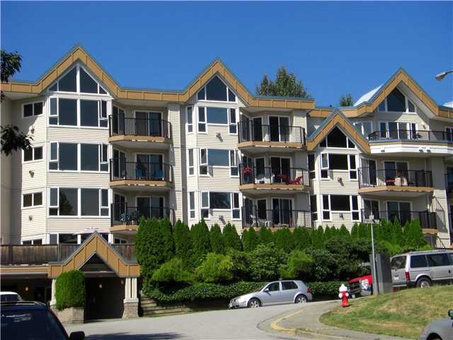 Photo 1 Brickwood Place photo 1