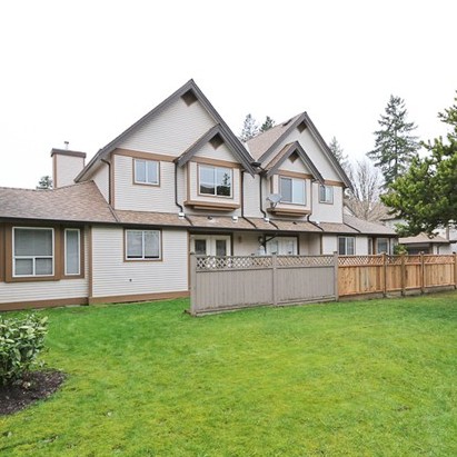 Photo 5 — click to view Stonehouse Estates photo 5