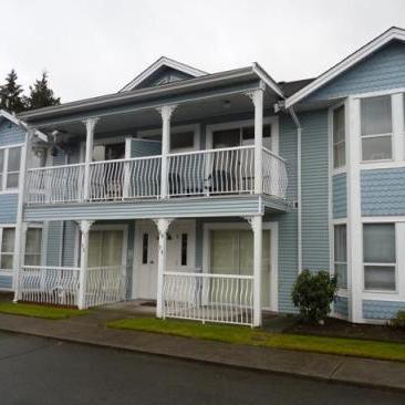 Photo 3 — click to view Colonial West photo 3