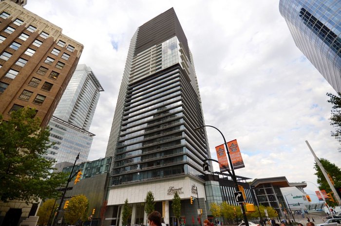 Photo 1 — click to view Fairmont Pacific Rim photo 1