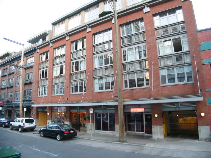 Photo 1 Crandall Building photo 1