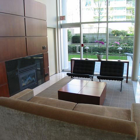 Bayshore Tower photo 7