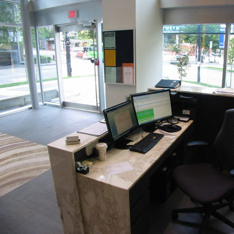 Photo 12 — click to view West Pender Place photo 12
