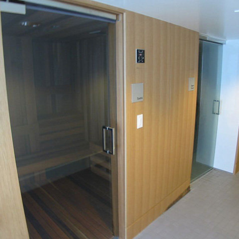 Photo 30 — click to view West Pender Place photo 30