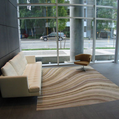 Photo 14 — click to view West Pender Place photo 14
