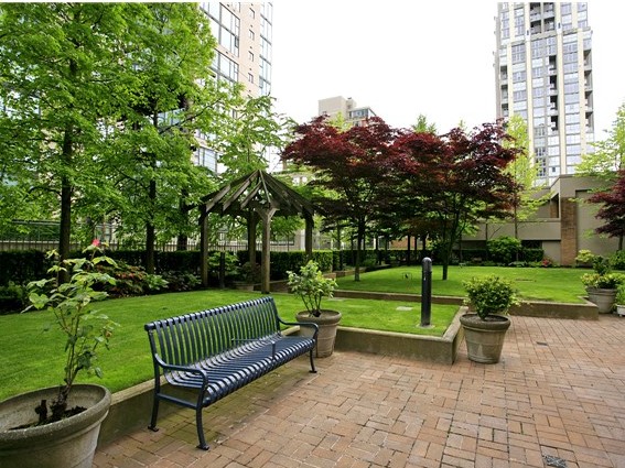 Park Plaza photo 11