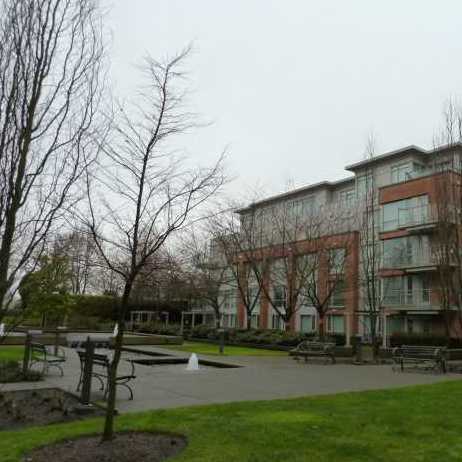 Photo 5 — click to view Conservatory photo 5