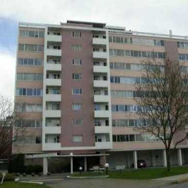 Oakridge Towers