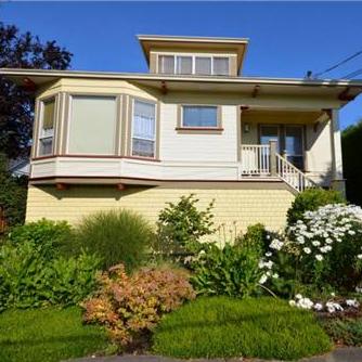 142 St Lawrence