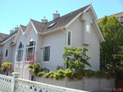 Photo 1 Gables photo 1
