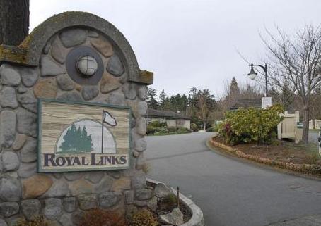 Royal Links North