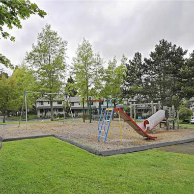 Orchard Hills photo 6
