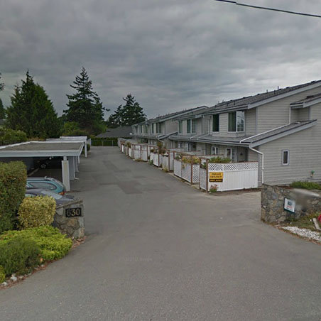 630 Huxley St photo 2