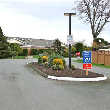 Oak Glen Estates photo 3