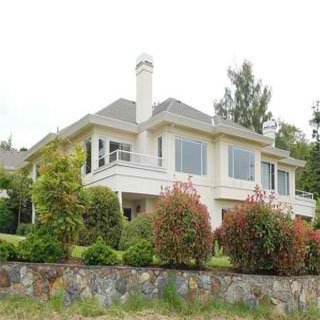 Arbutus Cove