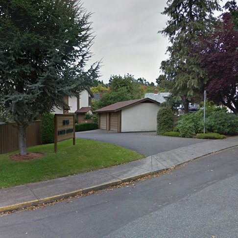 Stoba Court photo 5