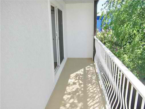 Photo 3 517 Dalton St photo 3