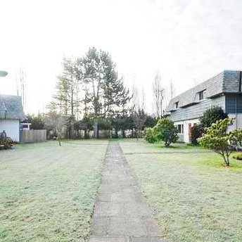 Lakehill Court photo 4