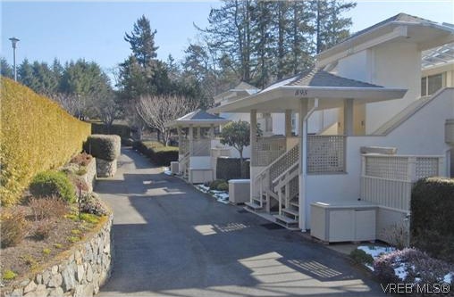Photo 1 Gatewood Villa photo 1