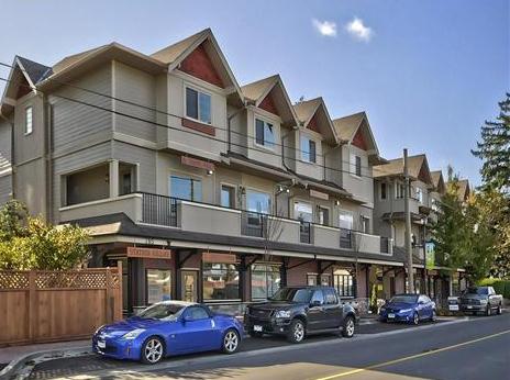 Station Villas