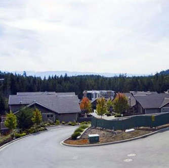 Photo 4 — click to view 614 Granrose photo 4