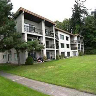 Harbour Manor