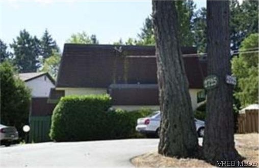 Photo 1 2725 Wale Rd photo 1